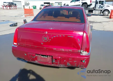 2008 Cadillac Dts 1Sb z USA, uszkodzony, nr VIN 1G6KD57Y28U205123